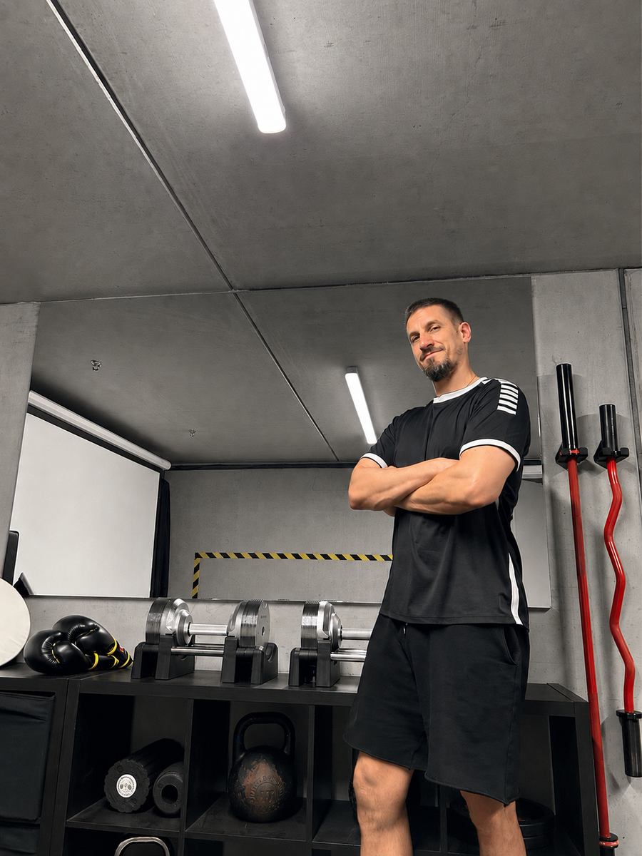 Halle mit elamirror Sportspiegel