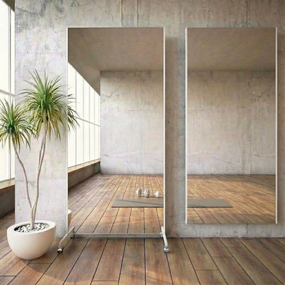 Bruchsichere & ultraleichte Spiegelwand - mit montierbaren Rollen