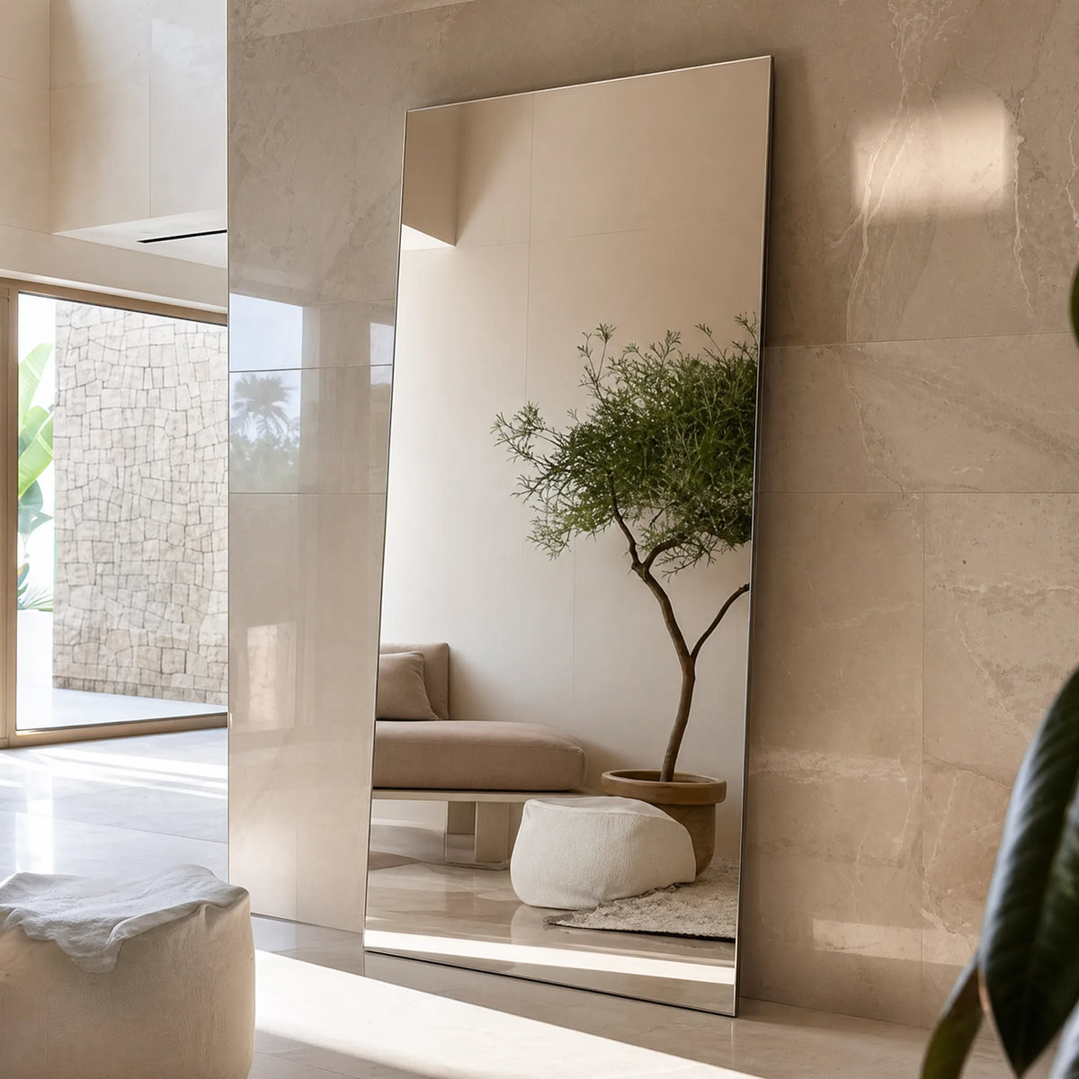 Practically Mirrors The Mirror of the Future I Lightweight. Shatterproof. Stylish – ElaMirror